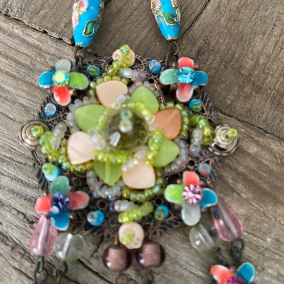 Handmade designer stone necklace - artisan from Montreal - Picture 3 of 9